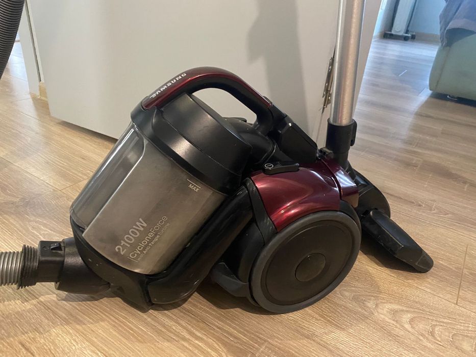 Продам пылесос samsung
