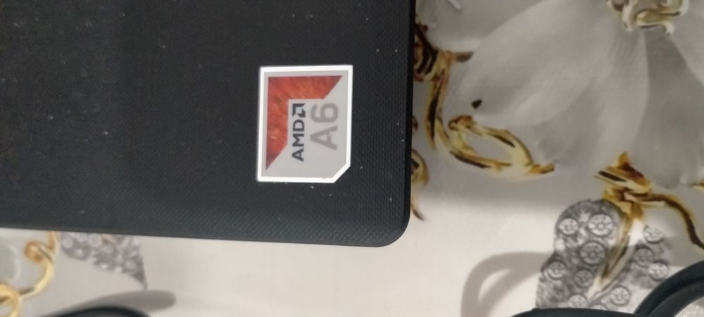 Ноутбук Lenovo AMD A6