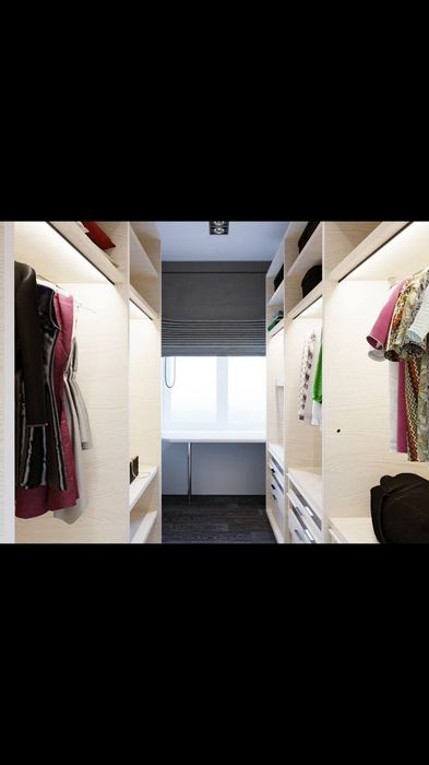 Продается 4х комнатная в Центре на Дархане Ремонт Кирпич Метро Супер!