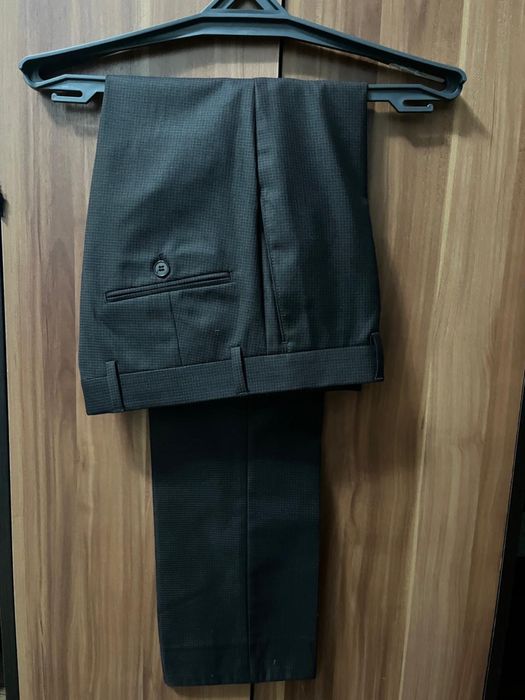 Костюм брючный мужской