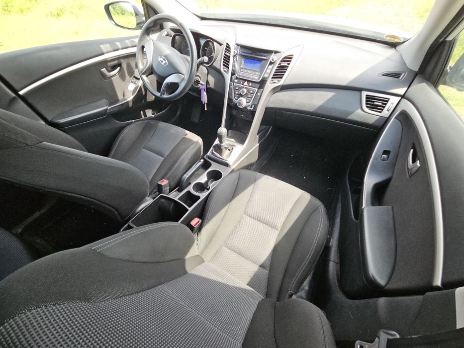 Hyundai i30 1.4i 2013 Benzina Euro 5 Hatchback  Avariat