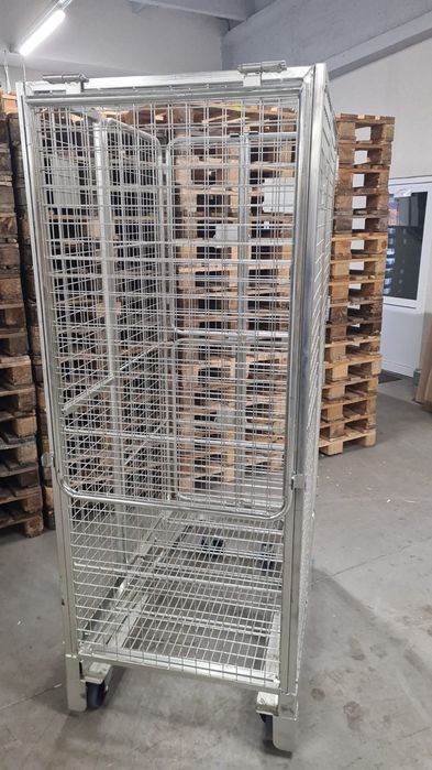 Vând cărucior marfa  stoc 50