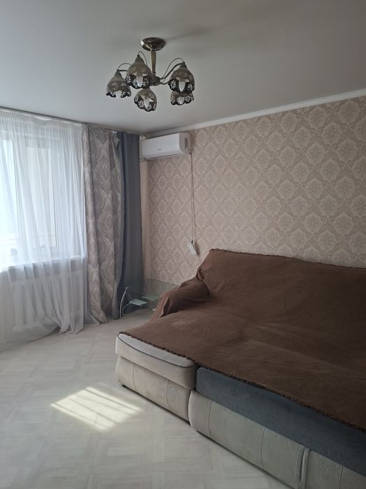 Сдам 2 комн. квартиру в районе ЦУМа
