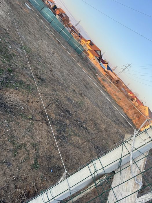 Vand teren intravila in suprafata de 600 mp