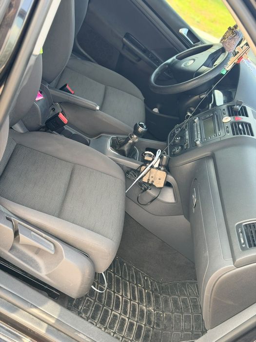 VOLKSWAGEN Golf 2005 — imagine 3