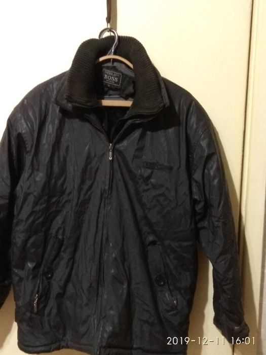 Мужская кожаная куртка.