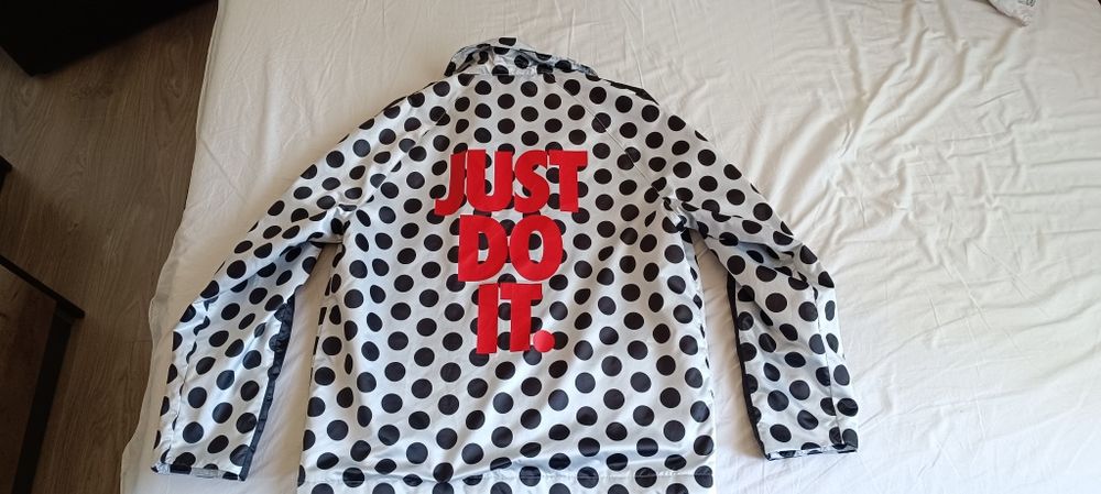 Jacheta NIKE primăvară/toamna
