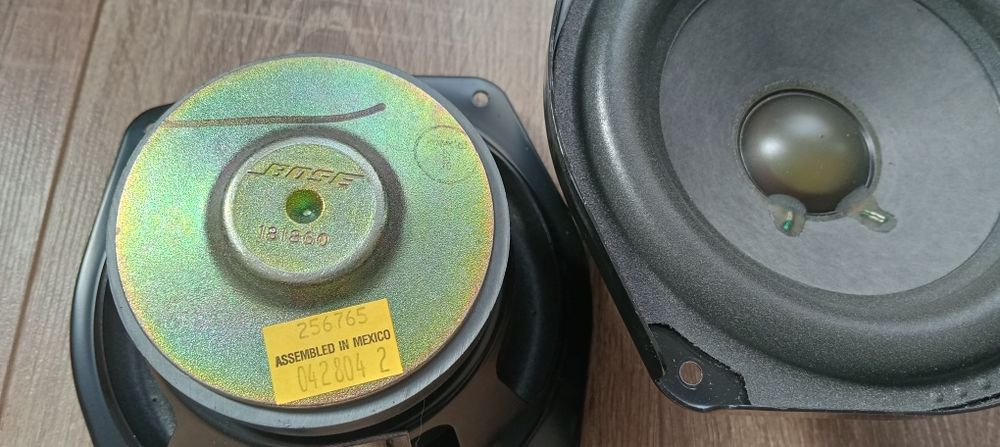 bose difuzoare - Piese auto de vânzare | OLX.ro