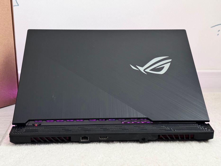 15.6 IPS /GTX 1650 4GB/ i5 /512ssd / Asus ROG STRiX / RGB