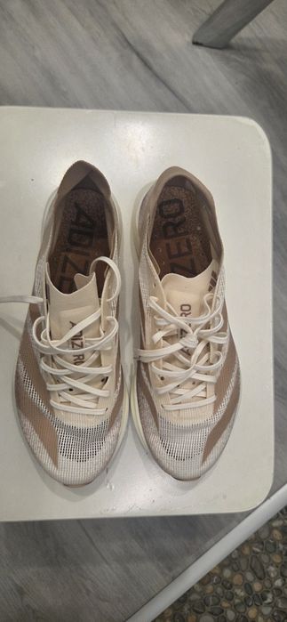 Pantofi sport marca adidas originali