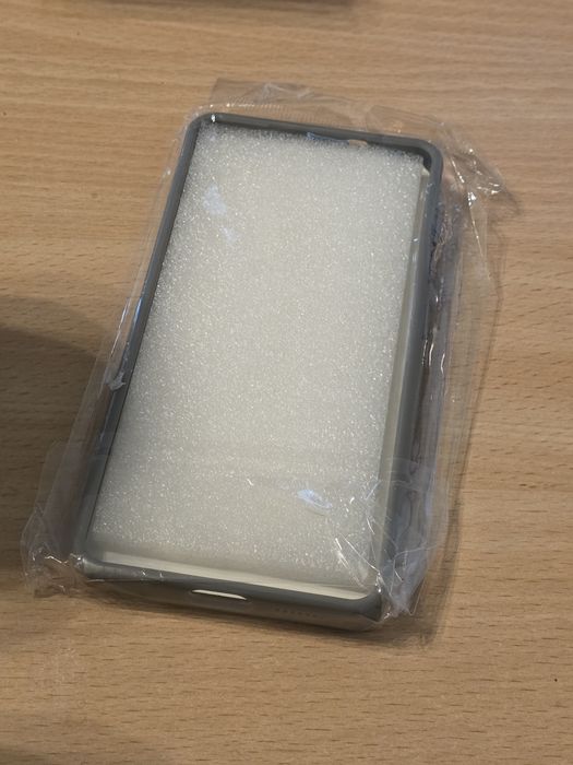 Carcasa gri premium Samsung Galaxy S26 cu magnet