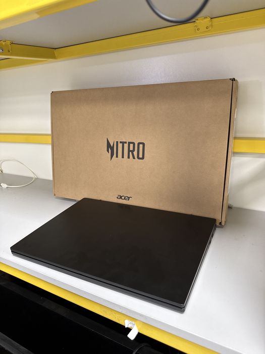 Ноутбук Acer Nitro Lite 16