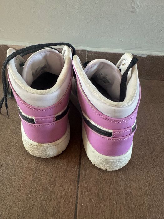 Продавам кецове Air Jordan номер 37.5 - НАМАЛЕНИ НА 110ЛВ.