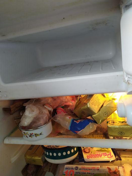 Хладилник NEO забележка работи добре 90/45см