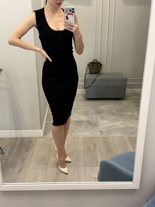 Пакет женских платьев 42 р