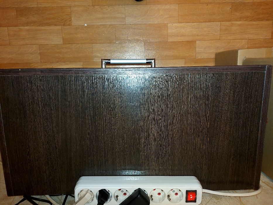 Тумбочка прикроватная