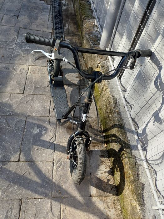 Vând trotineta Air Scooter