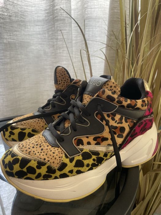 Liu Jo Сникърси Jog 09 Sneaker BA0019 PX008 Кафяв