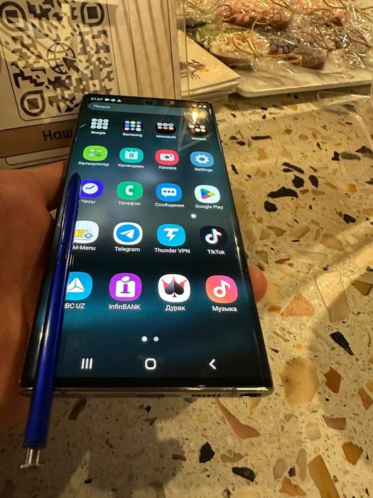 Samsung note 10 + 12/ 256 gb