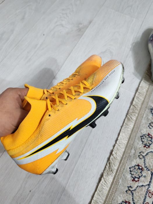 Продам бутсы 41 мерки оригинал