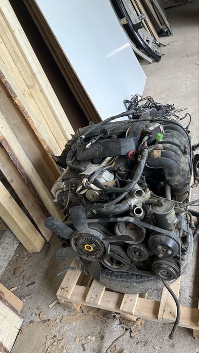 Мерсадес бенз w140.