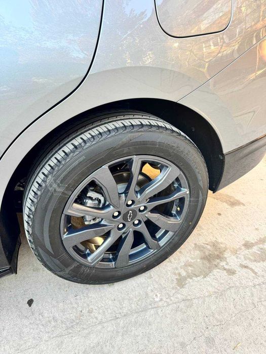 Chevrolet Equinox 2023 года