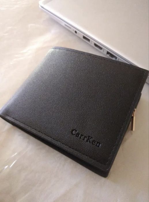 Черно кожено портмоне