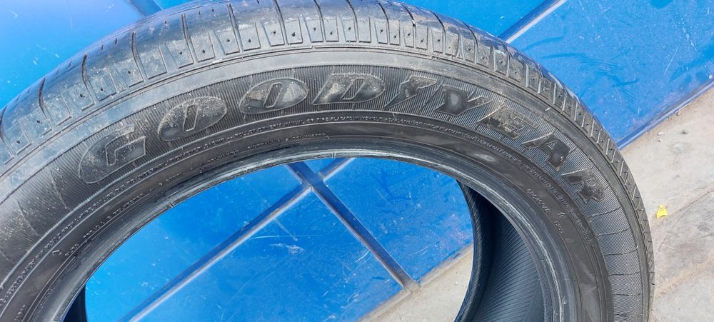 Продам автошины Goodeyar