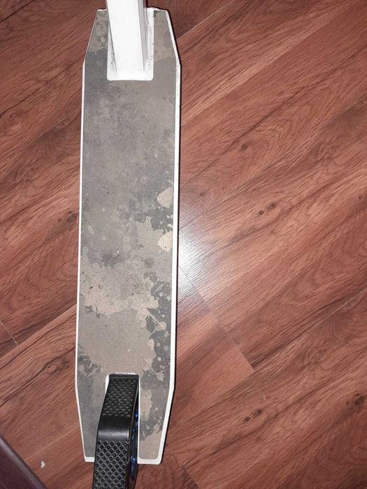 Продам самокат трюковой 7900 б/у