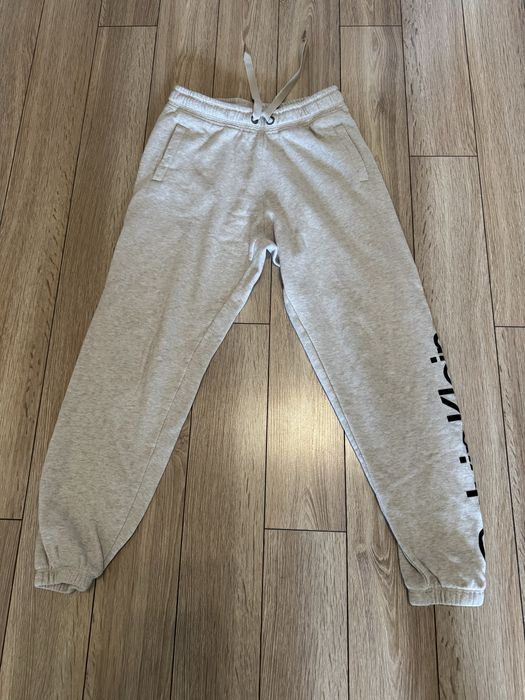 Дамски бежов анцуг Calvin Klein