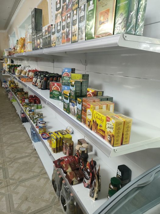 Полки для магазинов