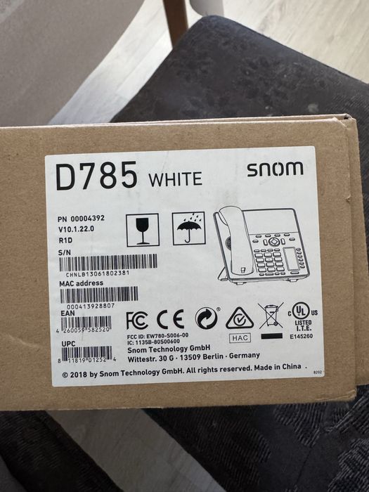 Офисный IP телефон SNOM