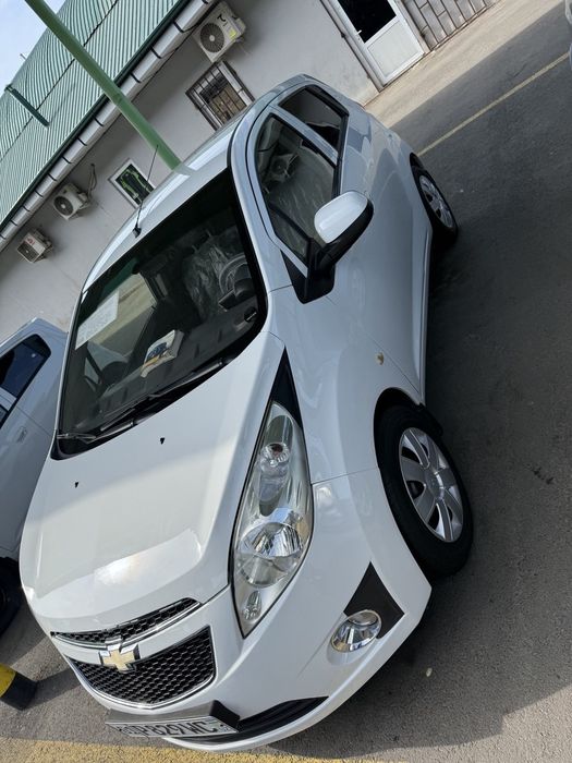 Спарк сотилади срочно 3 пазитса