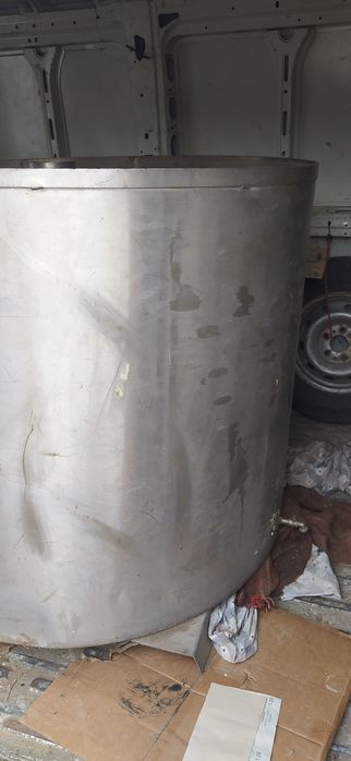 2 cazane inox 1000 si 200 L