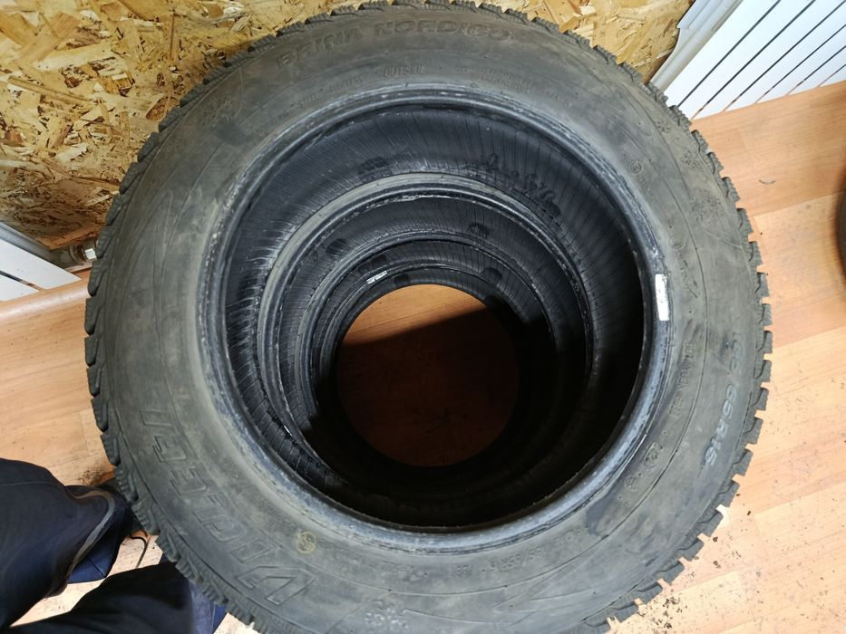 Viatti 205 65 R15 как новые