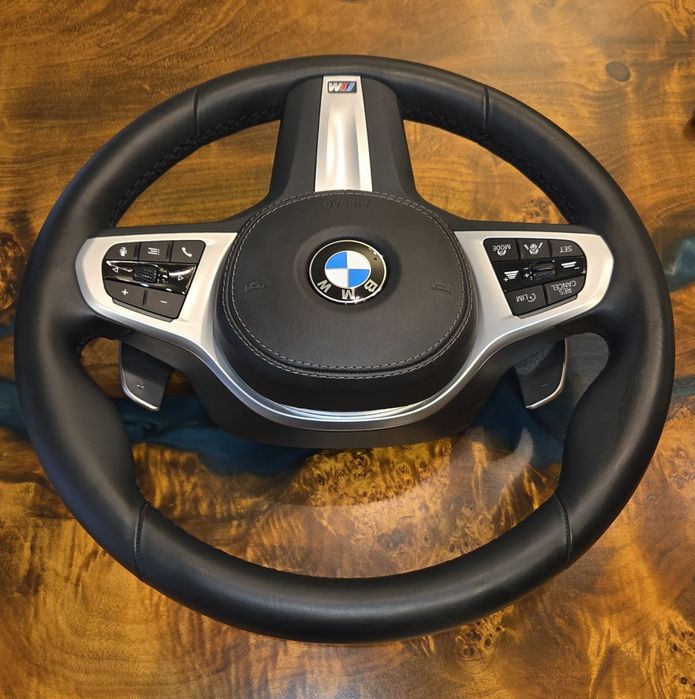 Volan OEM BMW M Acc Lane assist vibratii
