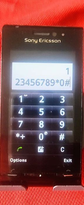 Sony Ericsson u1i  (decodat, lipsă capac baterie)