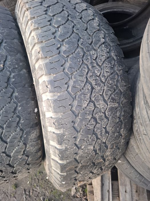 Vand 2 anvelope LT 285 70 17 general de iarna bune dot 2021