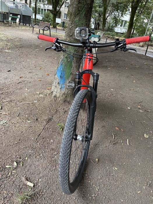 Vand Specialized Epic Carbon 29' stare foarte buna.