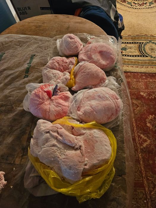 Куйрык май сатылады.