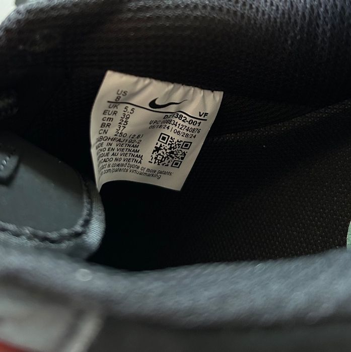 Nike дамски маратонки номер 39