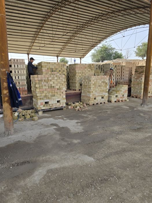 Гишт Завод. Пишган гишт.