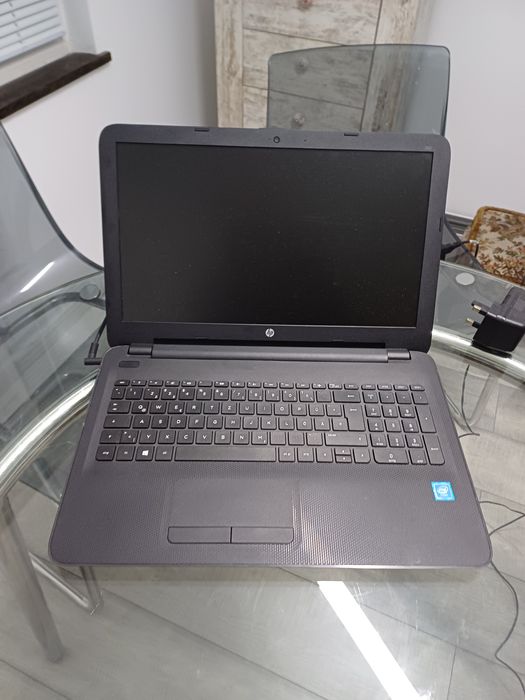 Laptop Hp 250 G4