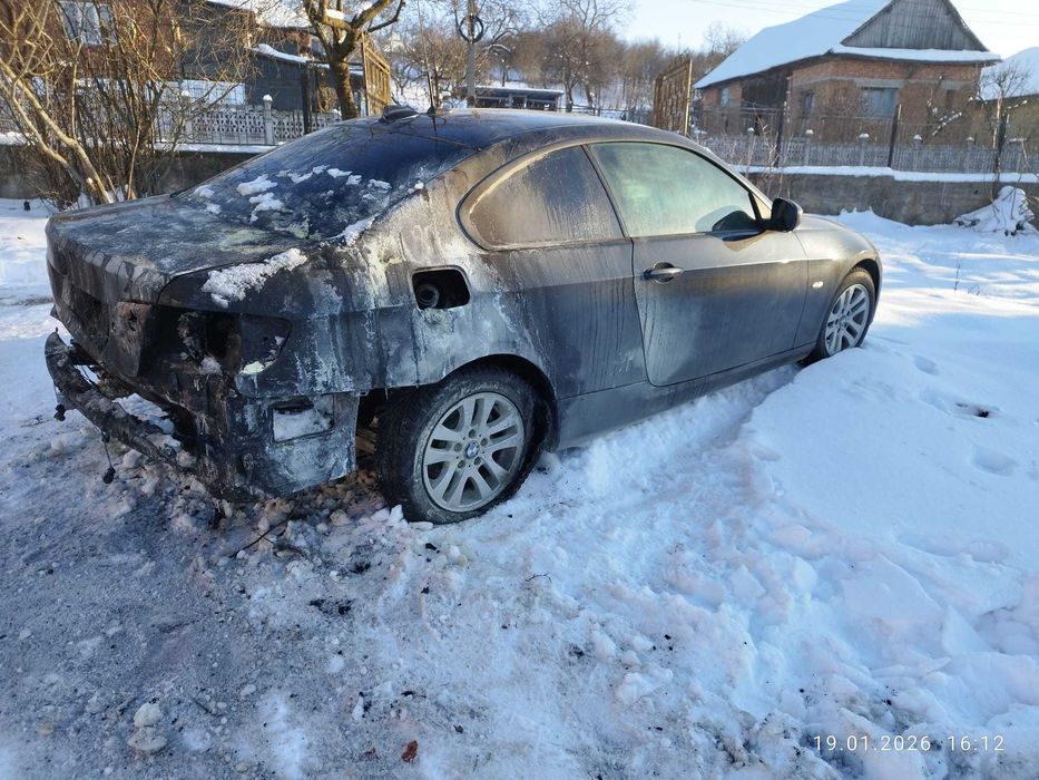 Vând sau dezmembrez BMW 320D xdrive E92 LCI FULL LED