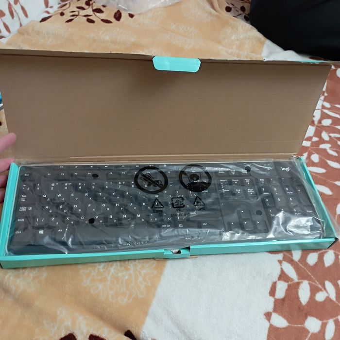 Клавиатура Logitech K270