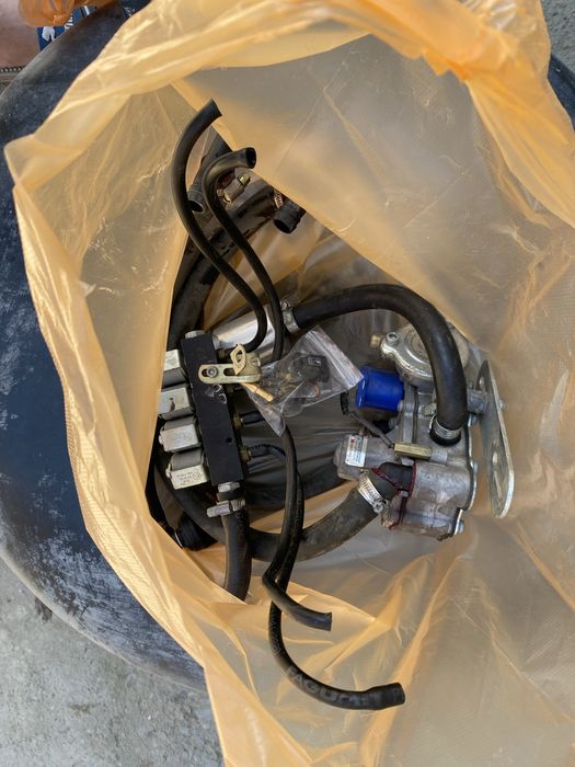 Продам ГБО на 4 цылиндровый ввто