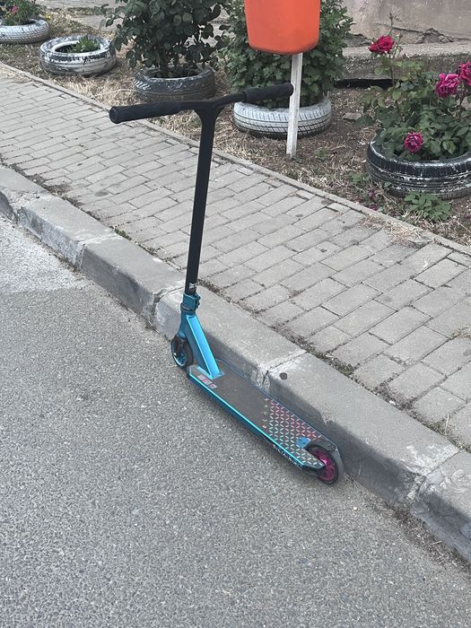Trotineta slamm de park