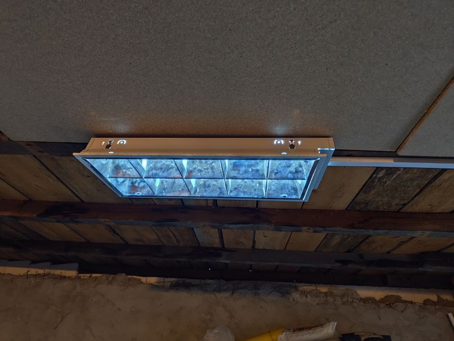 Vand lampa plafoniera