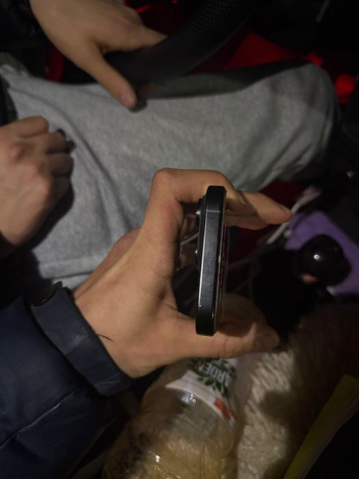 iPhone 16Pro продам