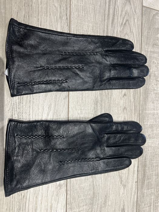 Дамски кожени ръкавици
